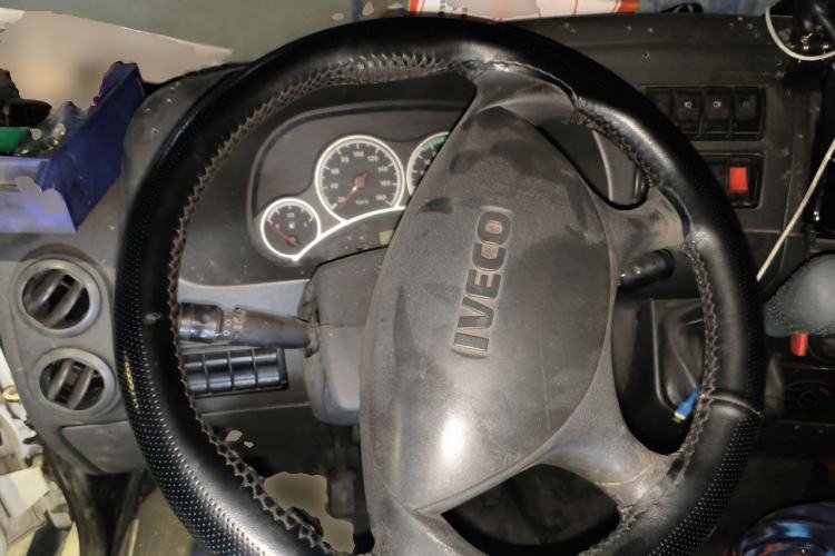 Used Iveco Power Daily 2013 2.8T-A32 All-Round Edition Steering Wheel