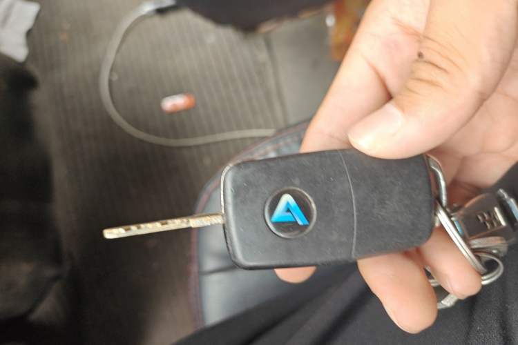 Used Iveco Power Daily 2013 2.8T-A32 Express Version Vehicle Key