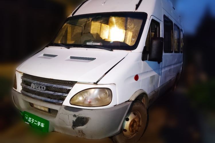 Iveco Power Daily 2013 2.5T-A37 Dual-Purpose High-Roof Van d’occasion Guazi used car, China used car export, Used car for sale, Used cars, Cheapest cars for sale