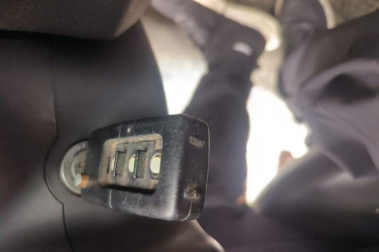 Used Iveco Power Daily 2013 2.8T-V36 Box Truck Vehicle Key