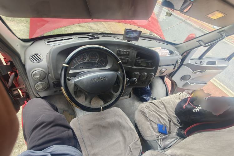 Used Iveco Power Daily  Center Console