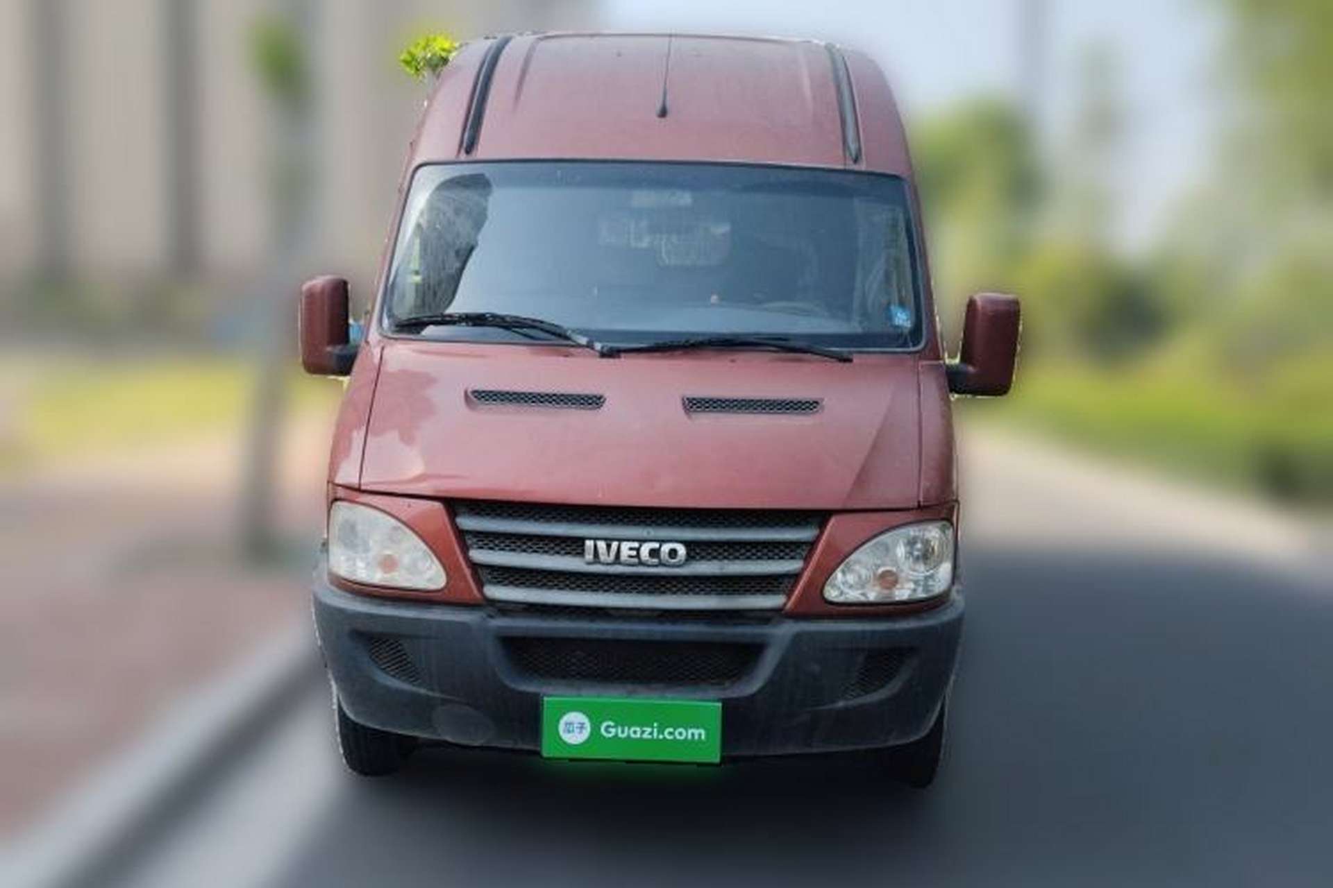 Used Iveco Power Daily  Front
