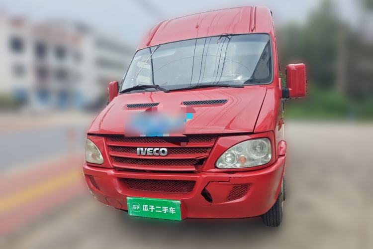 Used Iveco Power Daily  Front