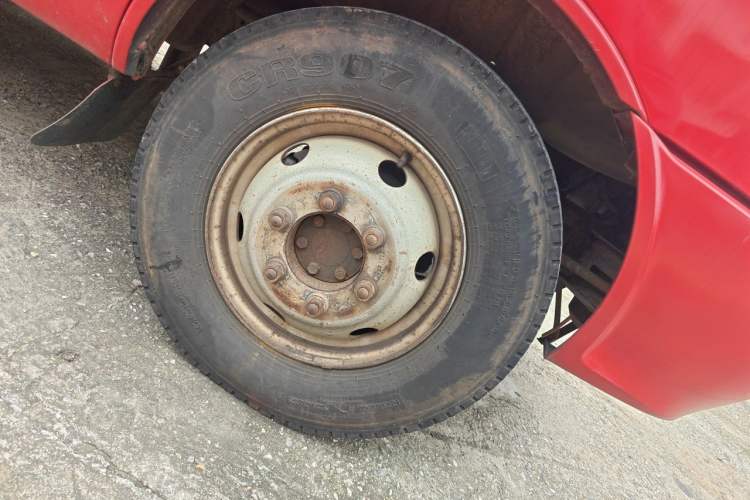 Used Iveco Power Daily  Right Front Wheel Hub