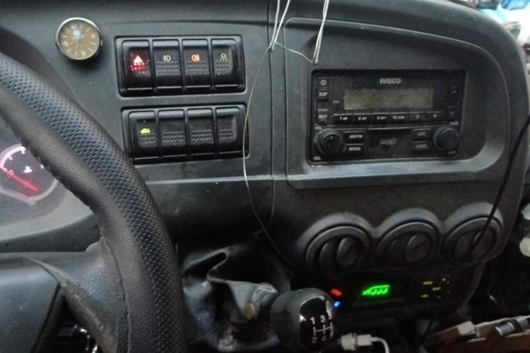 Used Iveco Power Daily  Audio And AC Panel