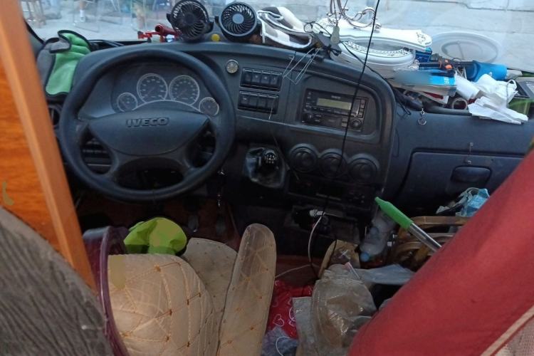 Used Iveco Power Daily  Center Console