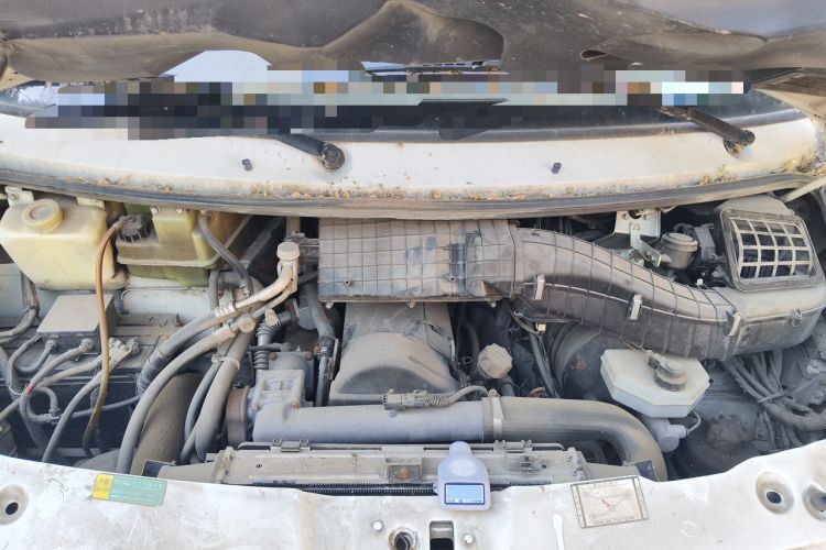 Used Iveco Power Daily  Engine Bay