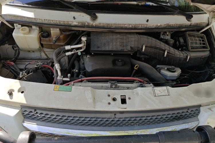 Used Iveco Power Daily  Engine Bay