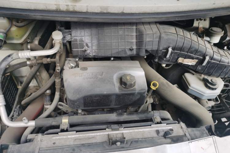 Used Iveco Power Daily  Engine Bay
