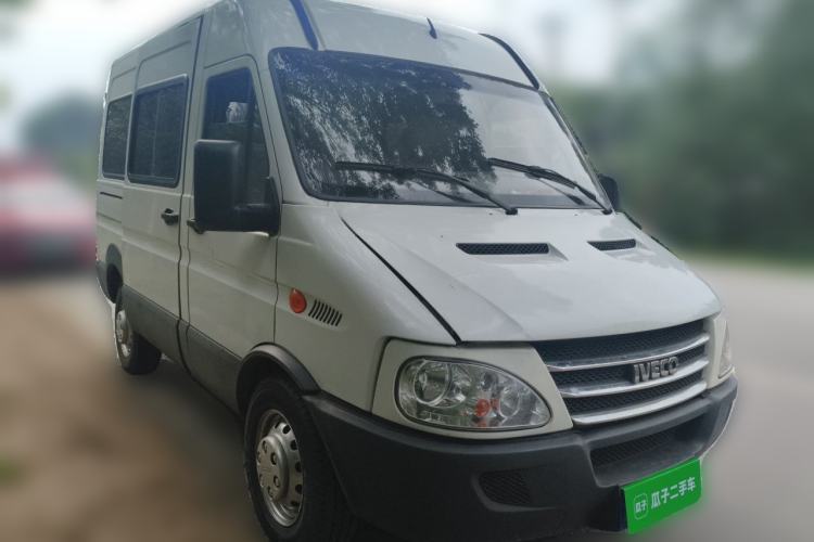 Used Iveco Power Daily  Front Right 45 Deg