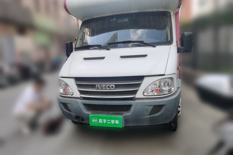 Used Iveco Power Daily  Front