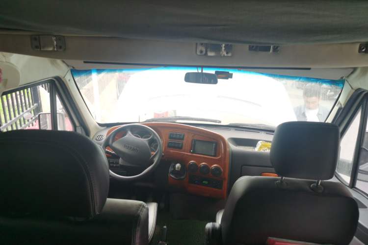 Used Iveco Power Daily  Headliner