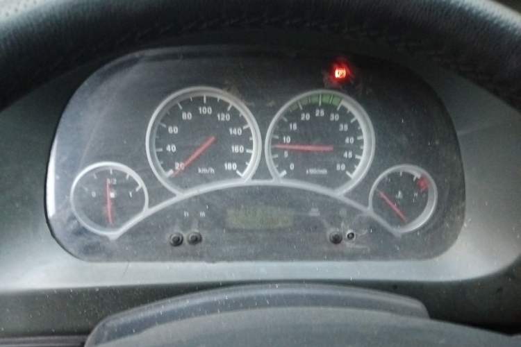 Used Iveco Power Daily  Instrument Cluster