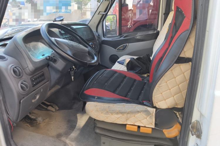 Used Iveco Power Daily  Left Front Seat