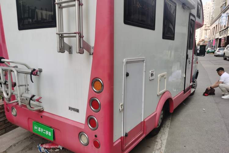 Used Iveco Power Daily  Rear Right 45 Deg