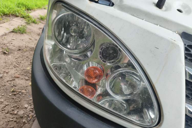 Used Iveco Power Daily  Right Front Headlight