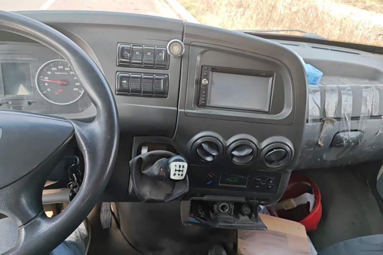 Used Iveco Power Daily  Audio And AC Panel