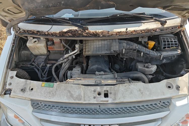 Used Iveco Power Daily  Engine Bay