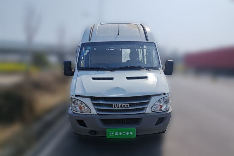 Used Iveco Power Daily  Front