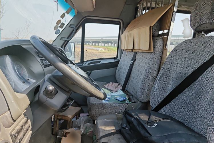 Used Iveco Power Daily  Left Front Seat