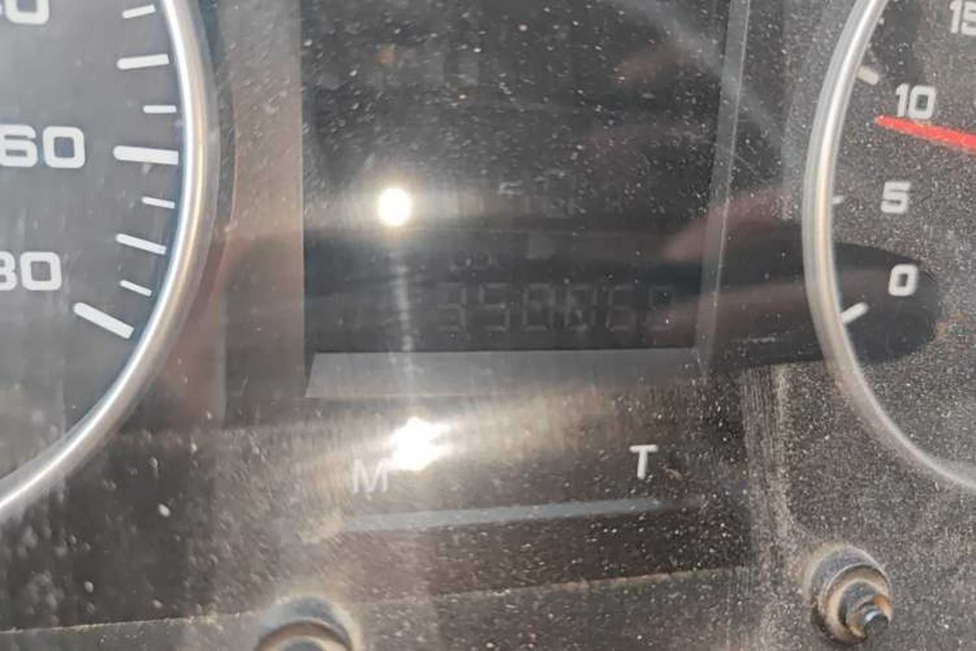 Used Iveco Power Daily  Odometer Close Up