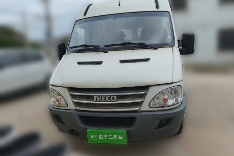 Used Iveco Power Daily  Front