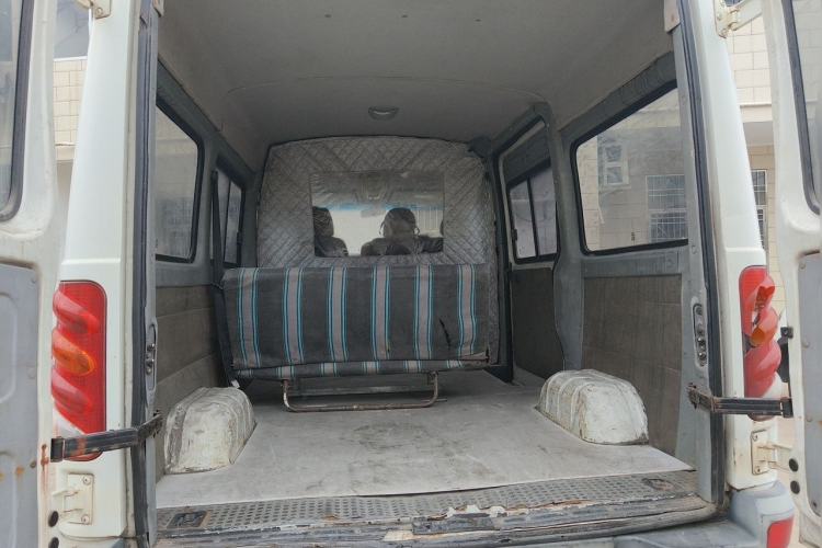 Used Iveco Power Daily  Trunk