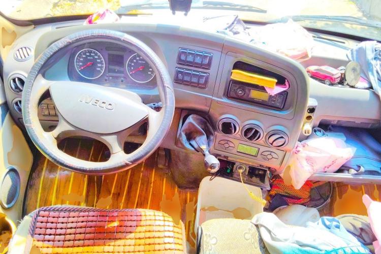 Used Iveco Power Daily  Center Console