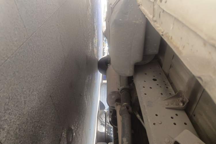 Used Iveco Power Daily 2016 3.0T-A37 Prestige High-Roof F1C Chassis Rear Left