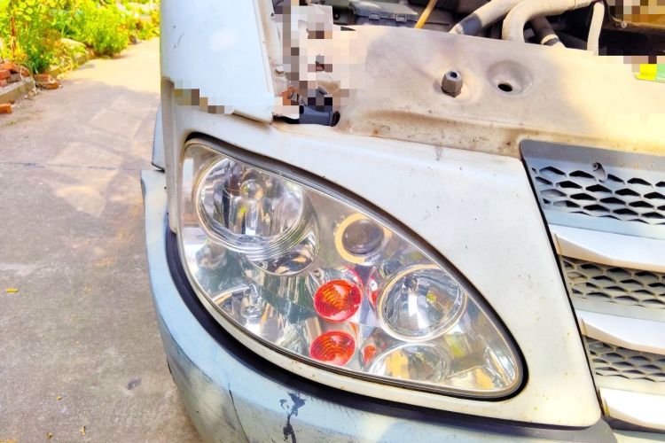 Used Iveco Power Daily  Right Front Headlight