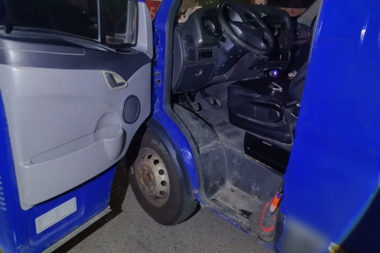 Used Iveco Power Daily 2017 2.5T Classic A37 High-Roof 7-Seater Passenger Van 47Z5 Driver Seat