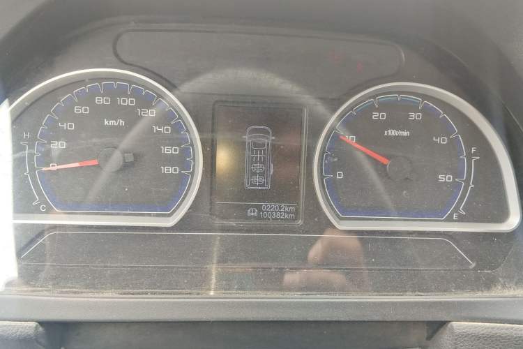 Used Iveco Power Daily 2017 2.5T Deluxe A37 High-Roof 6-7 Seater Bus 47Z5 Instrument Cluster
