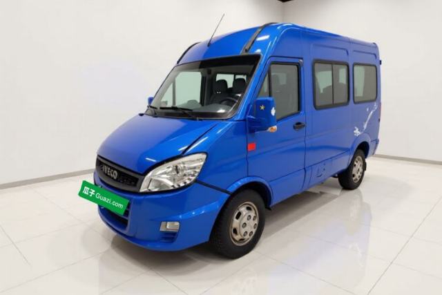 Iveco Power Daily 2017 2.5T Deluxe A32 Mid-Roof 5-7 Seater 47Z5 Passenger Van usado