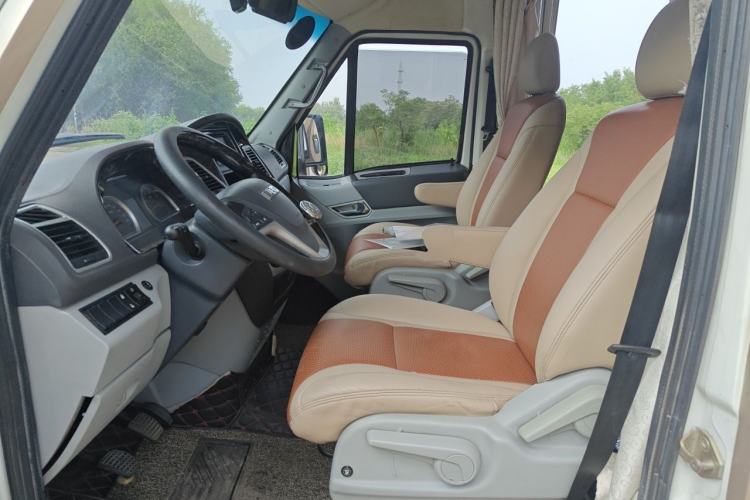 Used Iveco Power Daily  Left Front Seat
