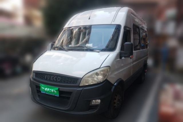 Used Iveco Power Daily 2017 2.5T Deluxe A37 High-Roof 6-7 Seater Bus 47Z5