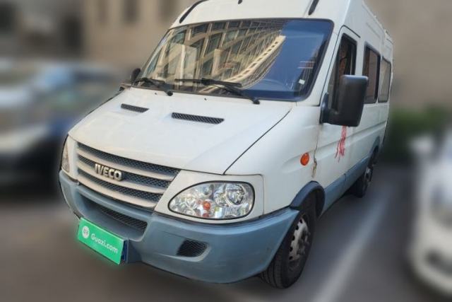 Used Iveco Power Daily 2017 2.5T Classic A32 Mid-Roof 6-7 Seater Bus 47Z5