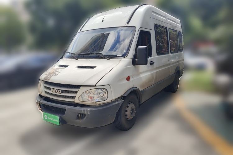 Used Iveco Power Daily 2017 2.5T Classic A37 High-Roof 7-Seater Passenger Van 47Z5 Guazi used car, China used car export, Used car for sale, Used cars, Cheapest cars for sale