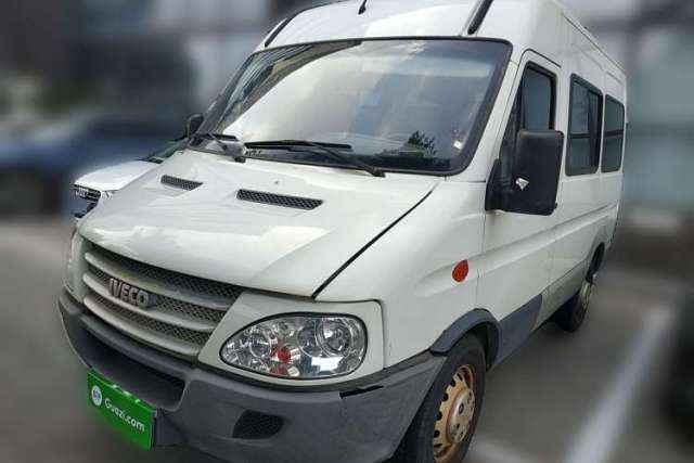 Used Iveco Power Daily 2017 2.5T Classic A32 Mid-Roof 6-7 Seater Bus 47Z5