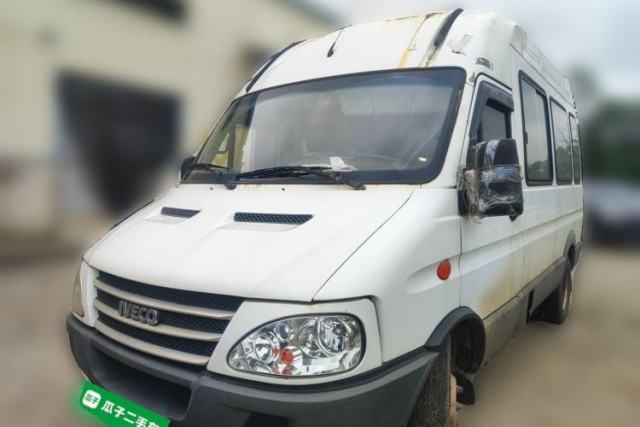 Used Iveco Power Daily 2017 2.5T Classic A37 High-Roof 7-Seater Passenger Van 47Z5