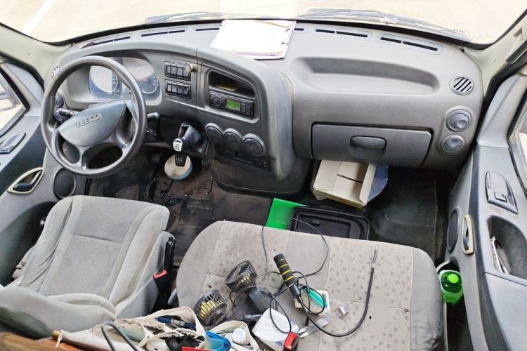 Used Iveco Power Daily  Center Console