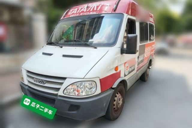 Used Iveco Power Daily 2017 2.5T Classic A32 Mid-Roof 6-7 Seater Bus 47Z5