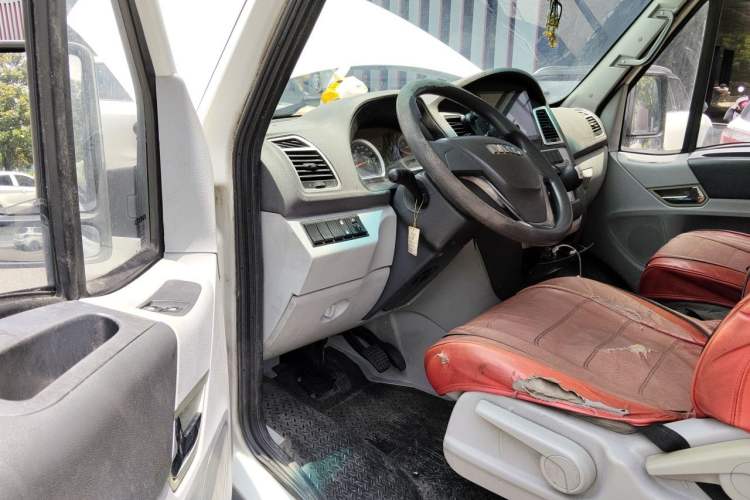 Used Iveco Power Daily 2017 2.5T Deluxe A37 High-Roof 6-7 Seater Bus 47Z5 Driver Seat