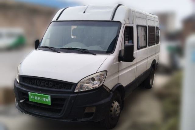 Used Iveco Power Daily 2017 2.5T Deluxe A37 Mid-Roof 6-7 Seater Bus 47Z5