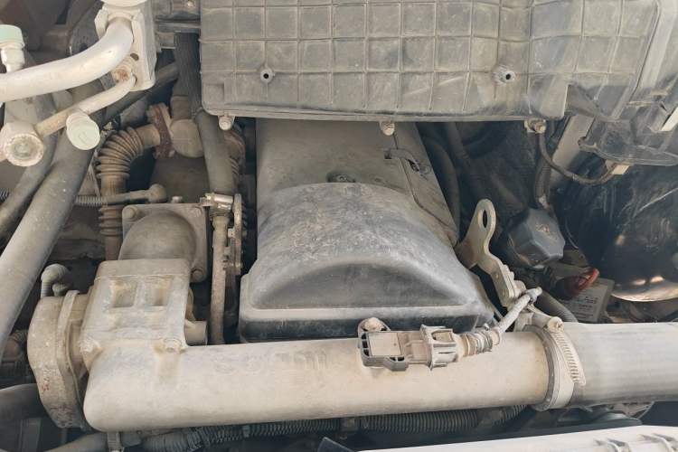 Used Iveco Power Daily  Engine Bay