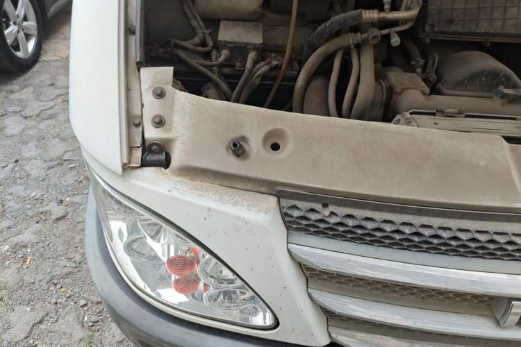 Used Iveco Power Daily 2017 2.5T Classic A32 Mid-Roof 6-7 Seater Bus 47Z5 Engine Bay Right