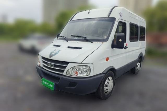 Used Iveco Power Daily 2017 2.5T Classic A32 Mid-Roof 6-7 Seater Bus 47Z5