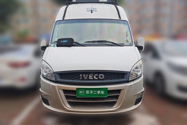 Used Iveco Power Daily  Front