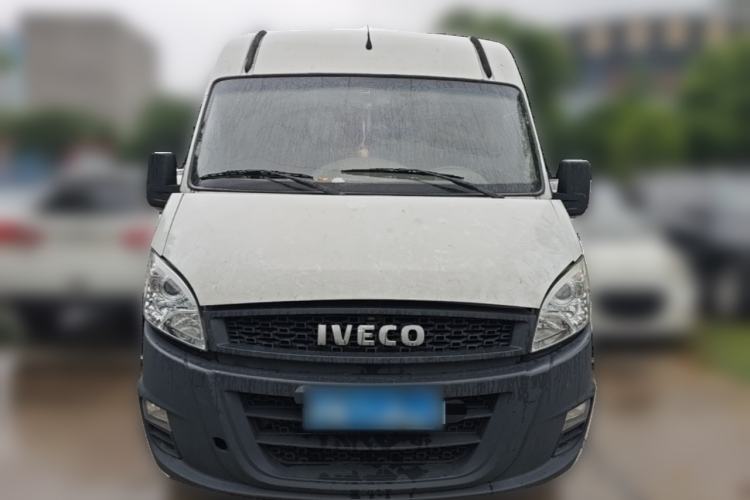 Used Iveco Power Daily  Front