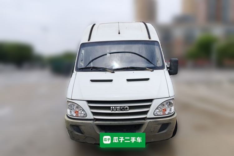Used Iveco Power Daily  Front
