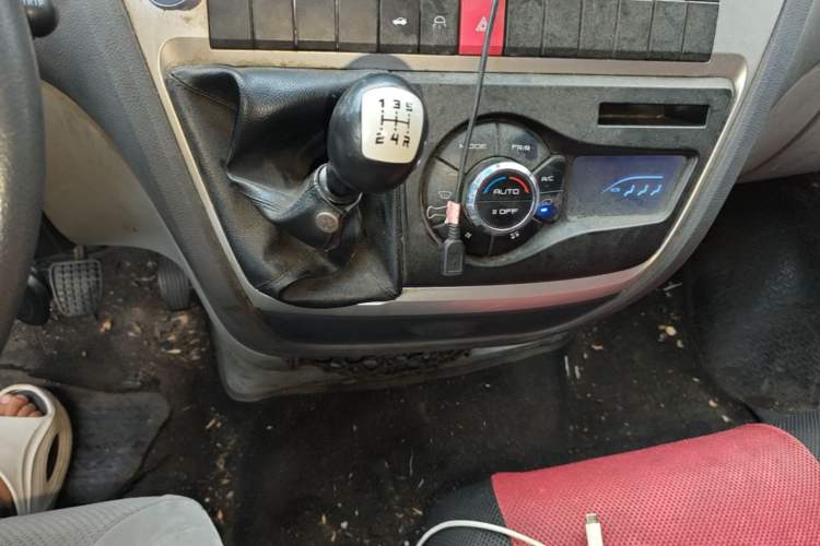 Used Iveco Power Daily  Gear Lever